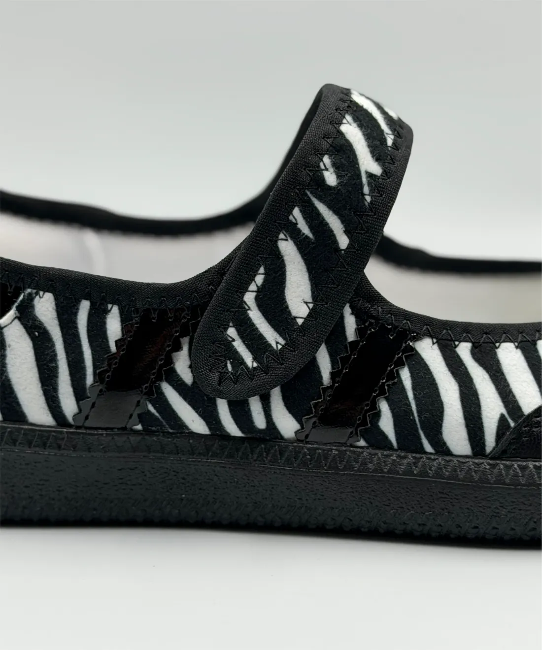 Aura Zebra/Negro
