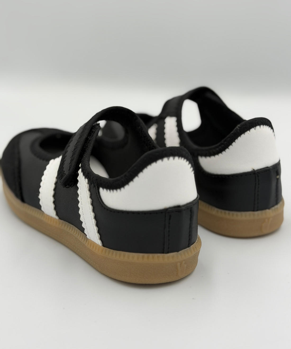 Aura Kids Negro/Blanco