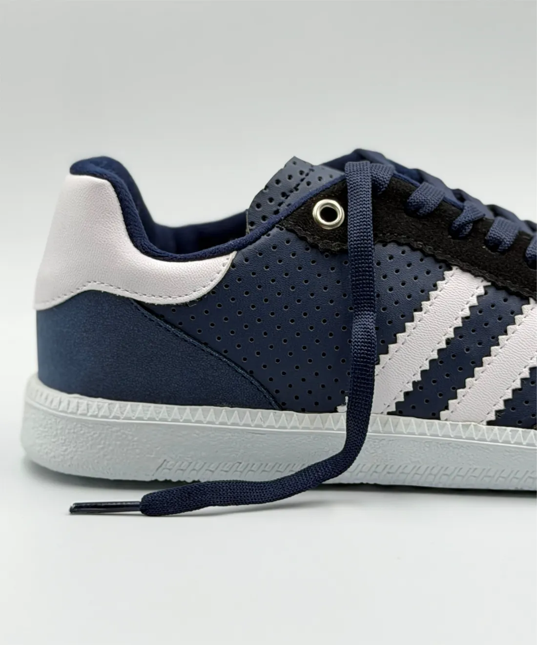 Clásico Azul/Blanco