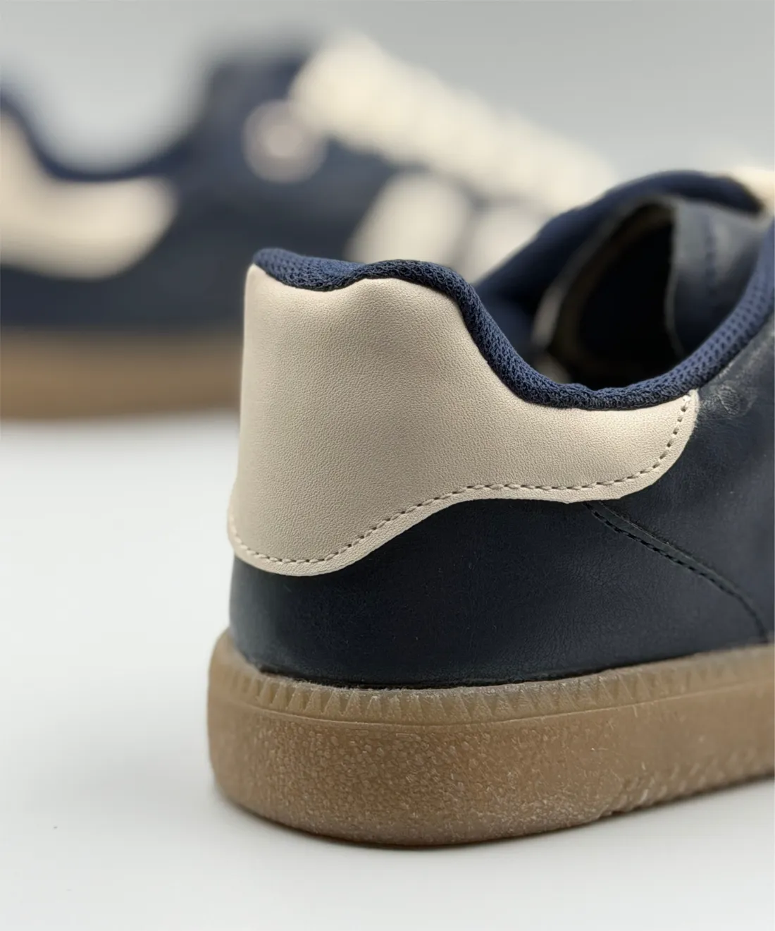 Dupe Samba Marino/Late