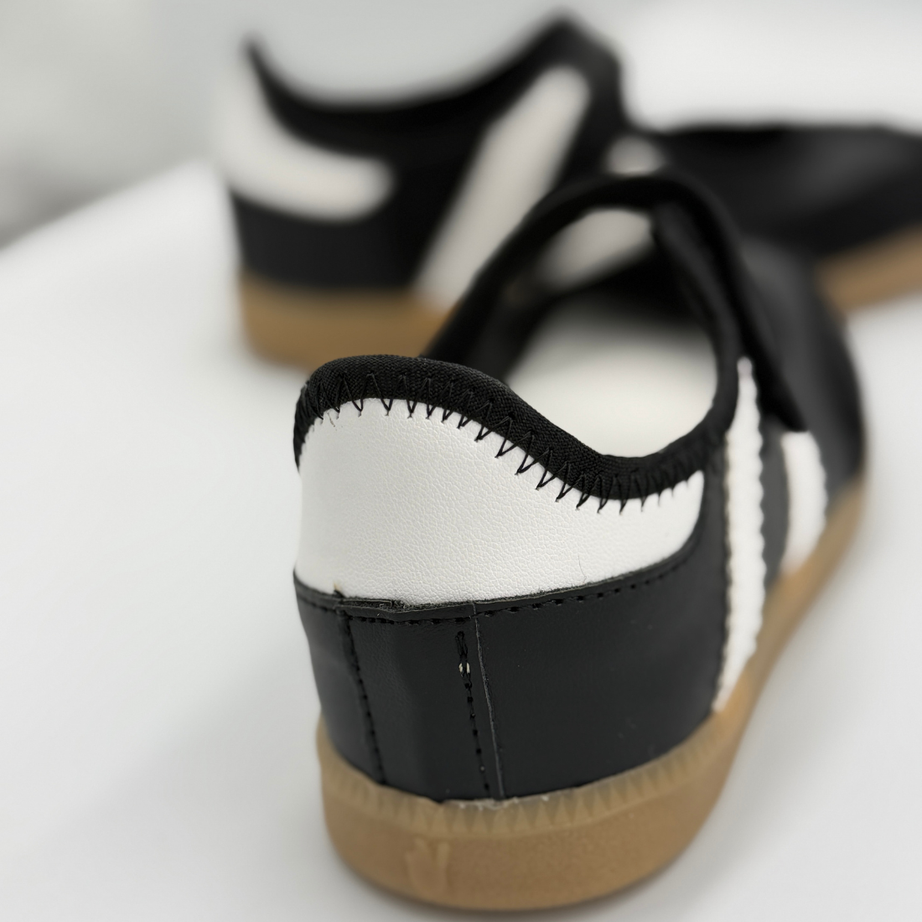 Aura Kids Negro/Blanco